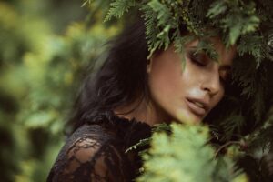 生理前の肌トラブルを解消するためにヨーグルトは効果的なのか？