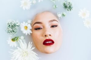生理周期に合わせたスキンケアの使い分けコツは？